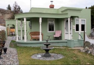 green house with white pillars